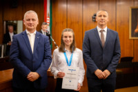 Ennek a képnek nincs leírása.