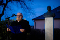 Ennek a képnek nincs leírása.