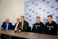 Ennek a képnek nincs leírása.