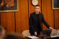 Ennek a képnek nincs leírása.