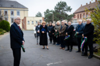 Ennek a képnek nincs leírása.