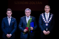 Ennek a képnek nincs leírása.