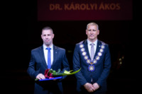 Ennek a képnek nincs leírása.