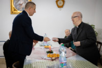 Ennek a képnek nincs leírása.