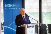 Cím nélküli előnézeti kép. Ennek a képnek nincs leírása.