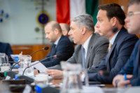 Ennek a képnek nincs leírása.