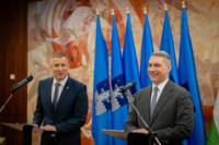 Ennek a képnek nincs leírása.