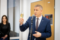 Ennek a képnek nincs leírása.