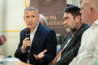 Cím nélküli előnézeti kép. Ennek a képnek nincs leírása.