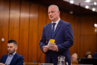 Ennek a képnek nincs leírása.