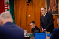 Ennek a képnek nincs leírása.