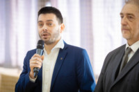 Ennek a képnek nincs leírása.