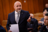 Ennek a képnek nincs leírása.