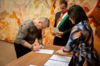 Ennek a képnek nincs leírása.