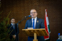 Ennek a képnek nincs leírása.