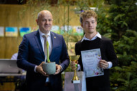 Ennek a képnek nincs leírása.