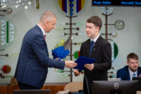 Ennek a képnek nincs leírása.