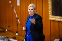 Ennek a képnek nincs leírása.