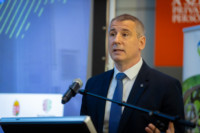 Cím nélküli előnézeti kép. Ennek a képnek nincs leírása.