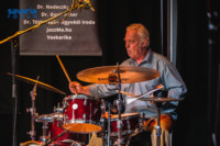 Ennek a képnek nincs leírása.