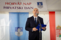 Ennek a képnek nincs leírása.