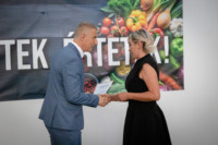 Cím nélküli előnézeti kép. Ennek a képnek nincs leírása.