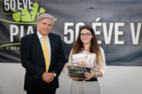 Cím nélküli előnézeti kép. Ennek a képnek nincs leírása.