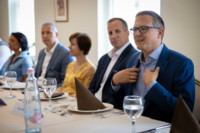 Ennek a képnek nincs leírása.