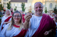 Ennek a képnek nincs leírása.