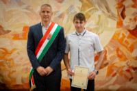 Ennek a képnek nincs leírása.