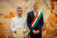 Ennek a képnek nincs leírása.