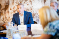 Ennek a képnek nincs leírása.