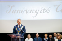 Ennek a képnek nincs leírása.