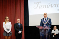 Ennek a képnek nincs leírása.