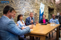 Ennek a képnek nincs leírása.