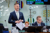 Ennek a képnek nincs leírása.