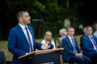 Ennek a képnek nincs leírása.