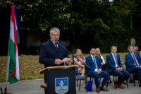 Ennek a képnek nincs leírása.