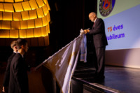 Ennek a képnek nincs leírása.