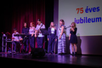 Ennek a képnek nincs leírása.