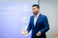 Ennek a képnek nincs leírása.