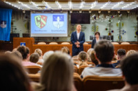 Ennek a képnek nincs leírása.