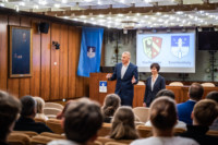 Ennek a képnek nincs leírása.