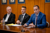 Ennek a képnek nincs leírása.