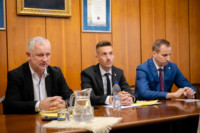 Ennek a képnek nincs leírása.