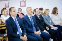 Ennek a képnek nincs leírása.