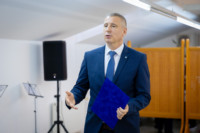 Ennek a képnek nincs leírása.