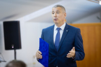 Ennek a képnek nincs leírása.