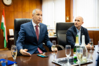 Ennek a képnek nincs leírása.