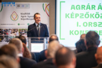 Cím nélküli előnézeti kép. Ennek a képnek nincs leírása.